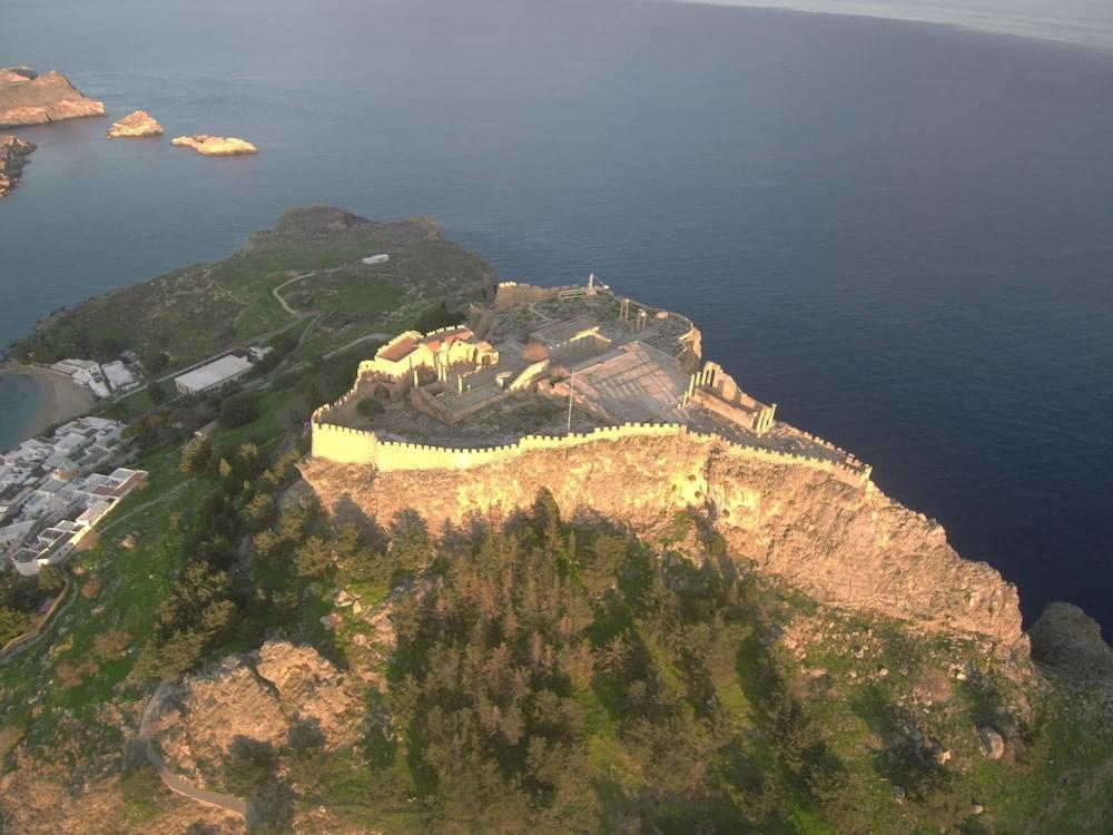 Lindos Diamond Exclusive Villa Exteriör bild